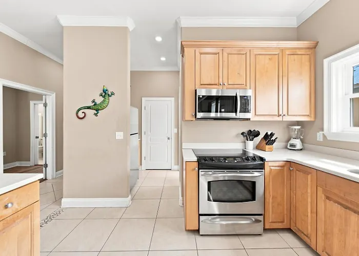 Krusty Krab Sleeps 10 Bay Views Pet-friendly Gulf Shores